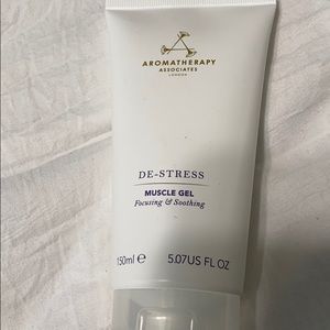 Aromatherapy associates muscle gel